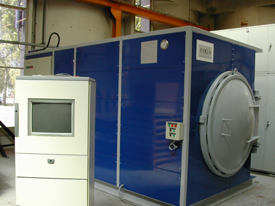 AUTOCLAVE