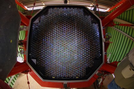 La caméra du télescope 3 équipée des nouveaux cônes de Wilson La caméra du télescope 3 équipée des nouveaux cônes de Wilson